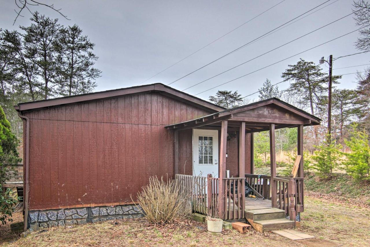 Cozy Asheville Cottage With Grill And Fire Pit! 外观 照片